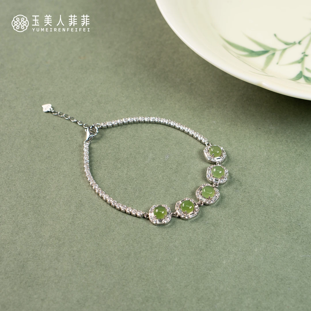 珠光宝气和田玉碧玉方形蛋面手链S925银镶女款玉石手饰（商城）
