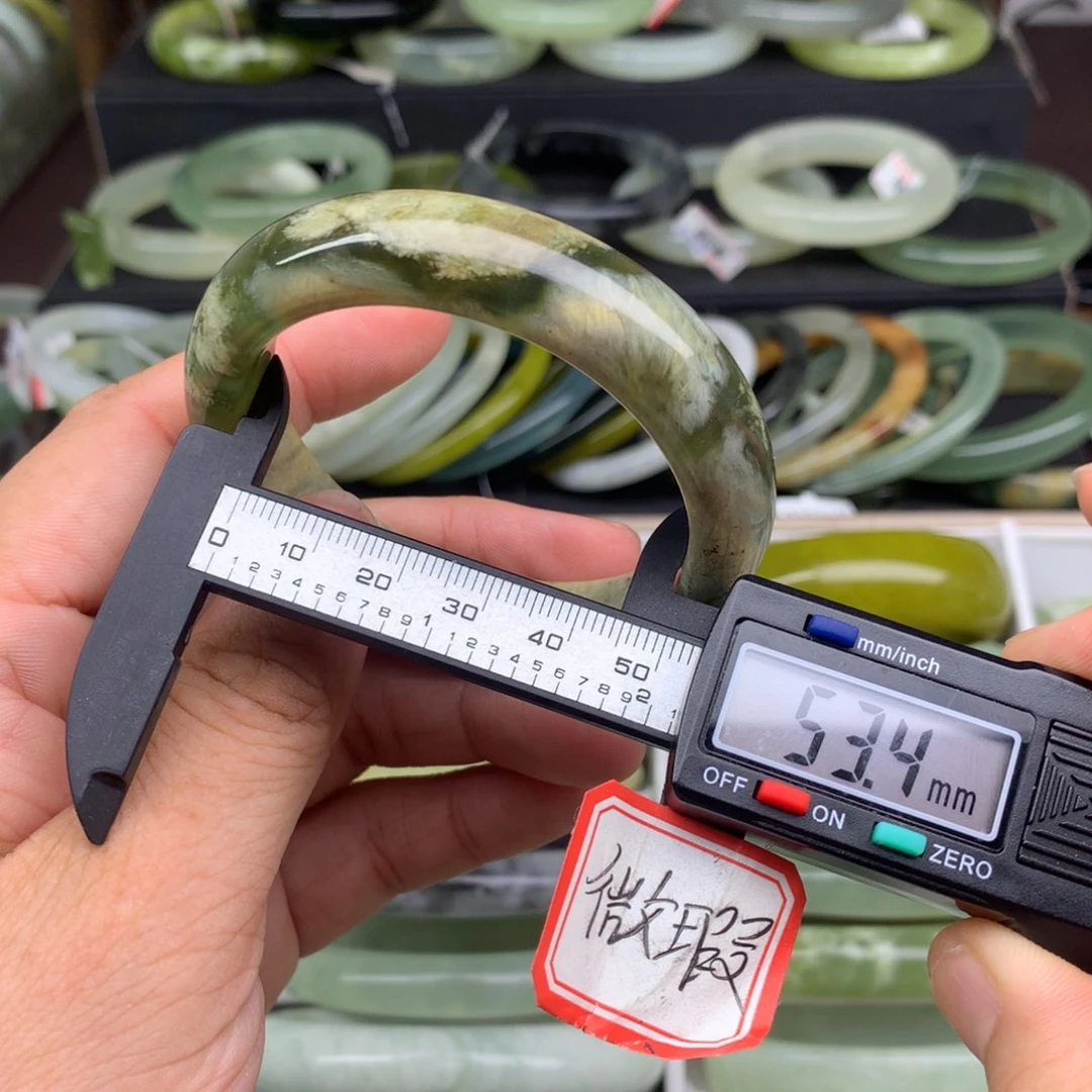 未镶嵌蛇纹石玉手镯701