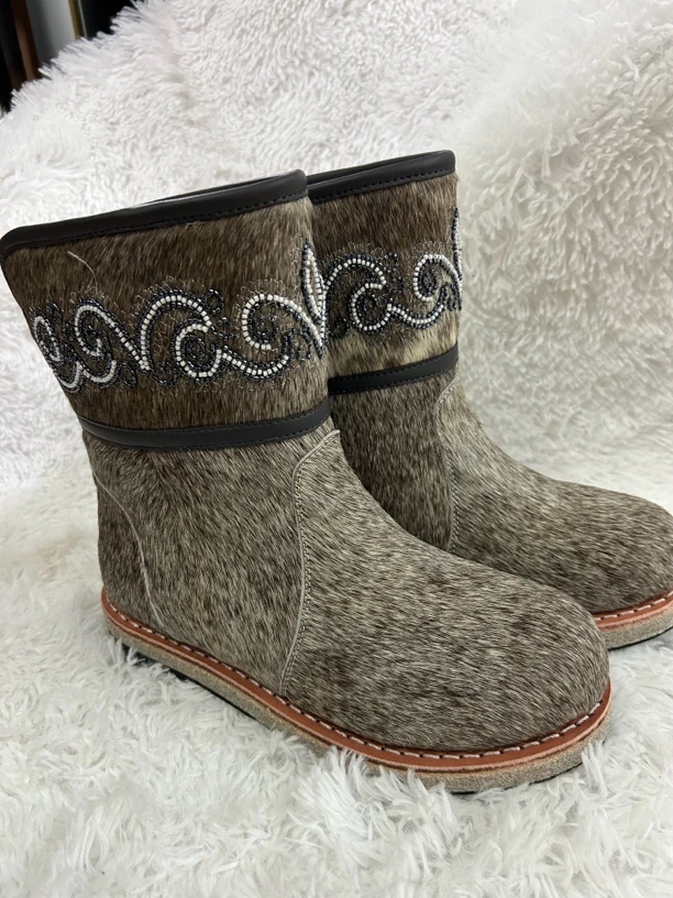 马皮靴蒙古刺绣款手工制作