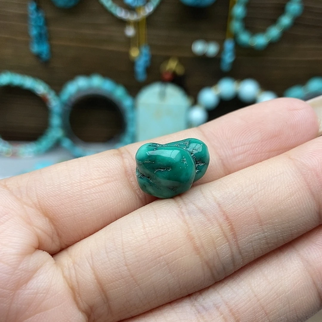 绿松石未镶嵌玉化随行