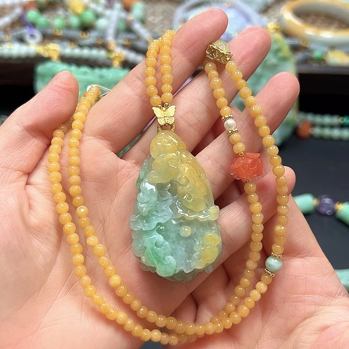 翡翠颈饰未镶嵌吊坠