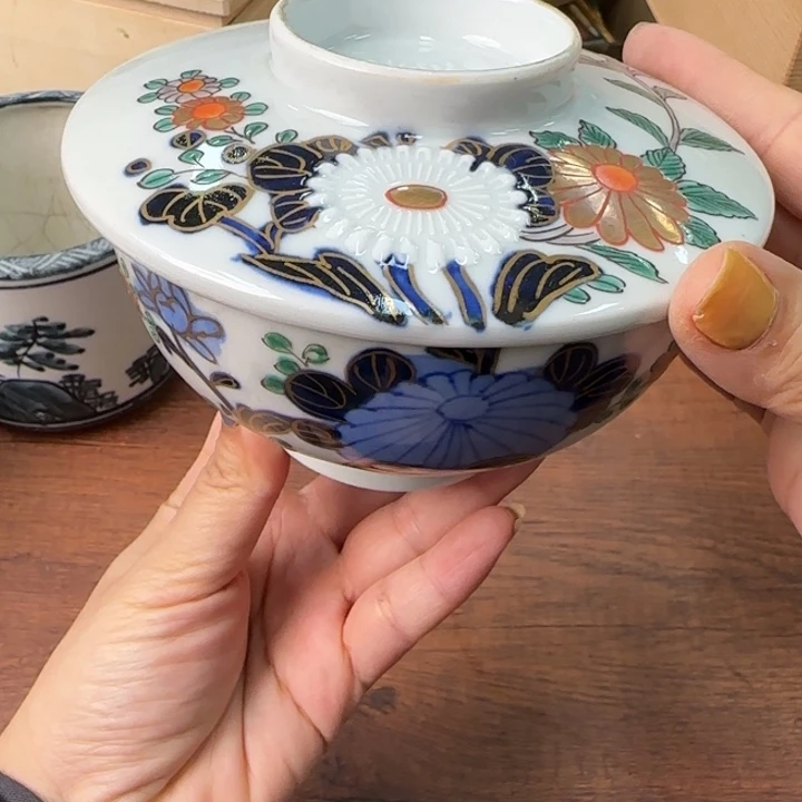 一个陶瓷物件哈哈哈哈