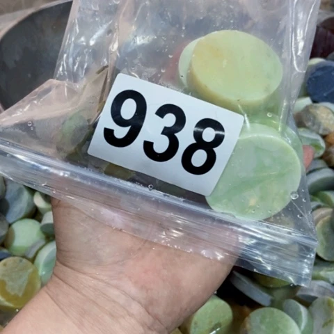 【闪购商品】蛇纹石玉珠宝半成品未镶嵌