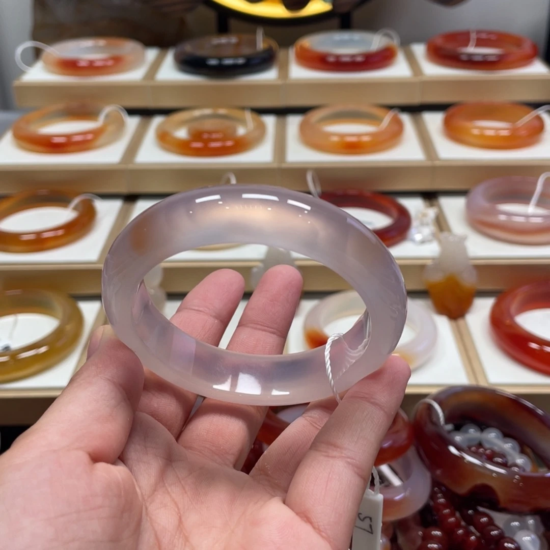 玛瑙/玉髓未镶嵌手镯