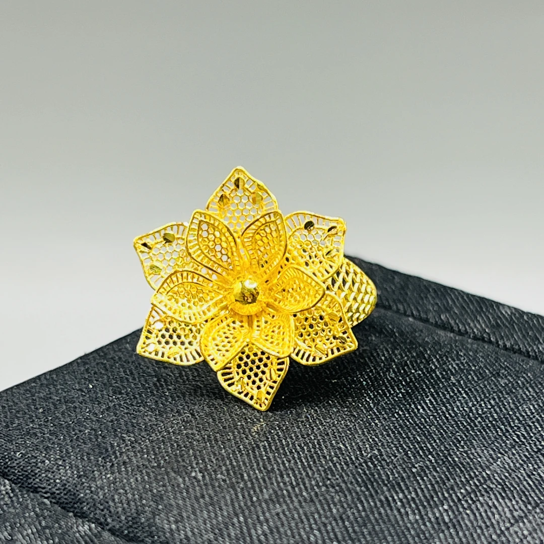 A播 5.66g足金999戒指d