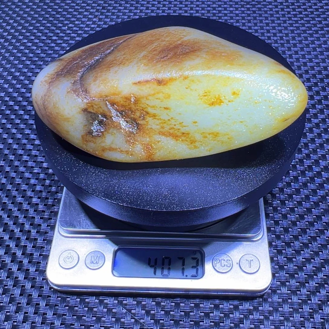 吊坠(不含链)未镶嵌和田玉（子料）407