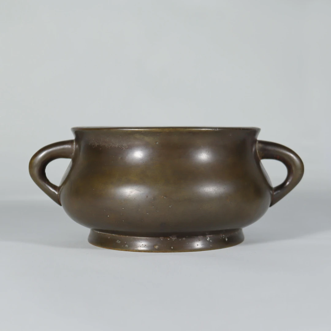 【清早期】“大明宣德年制”款铜蚰龙耳炉（重1709g口径14.9cm高9cm）