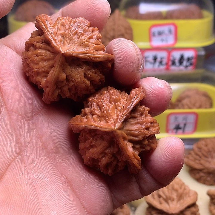 吊坠文玩核桃辉*狼盘山40