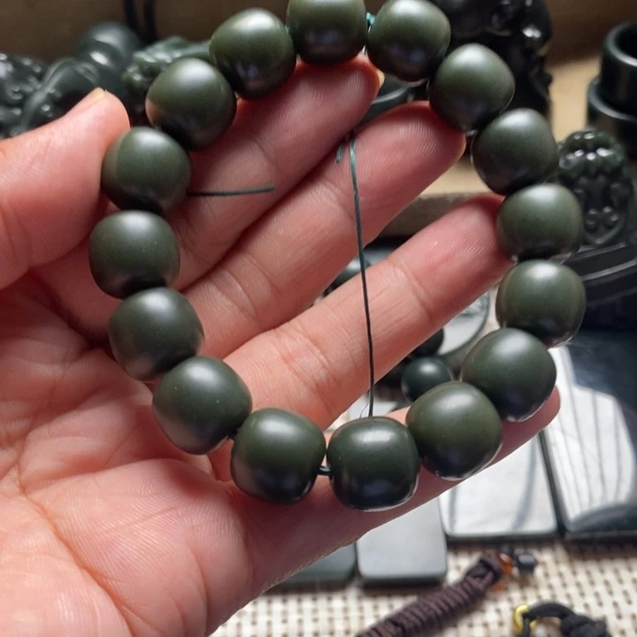 手链未镶嵌和田玉糊**汤