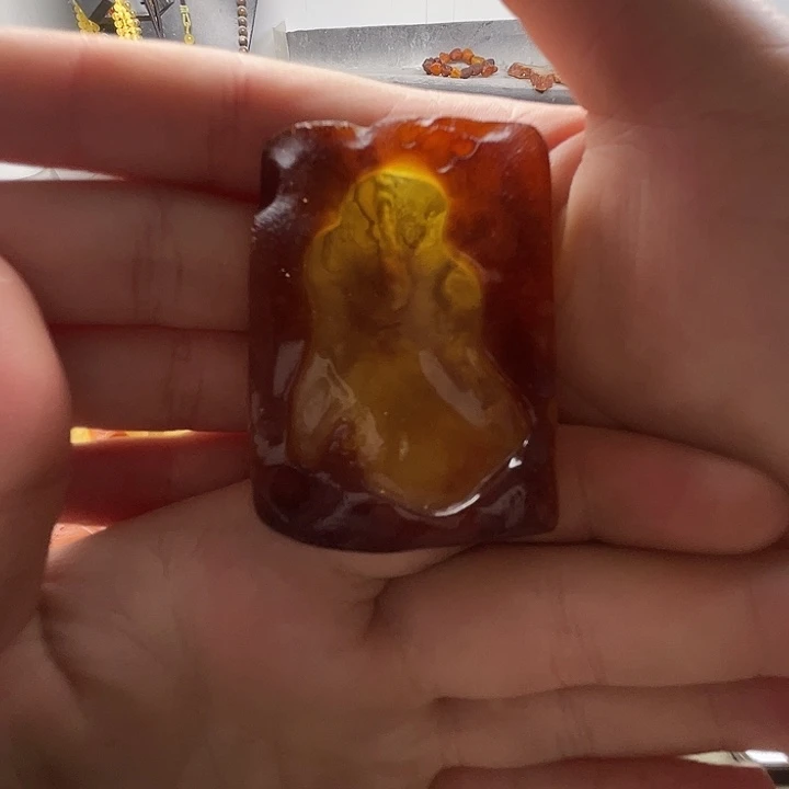 定制琥珀未镶嵌纯天然蜜蜡吊坠