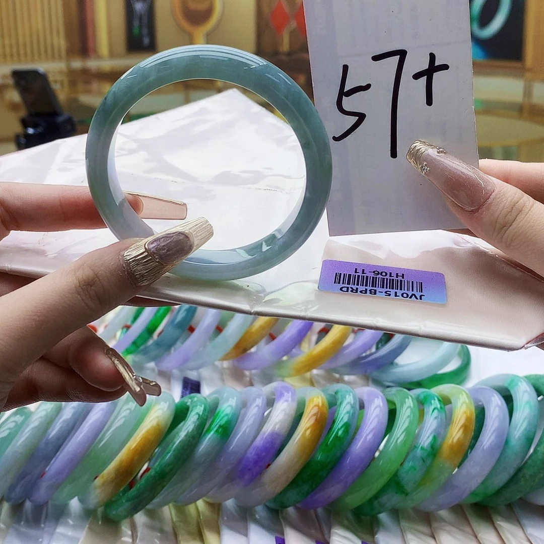 翡翠未镶嵌手镯ii