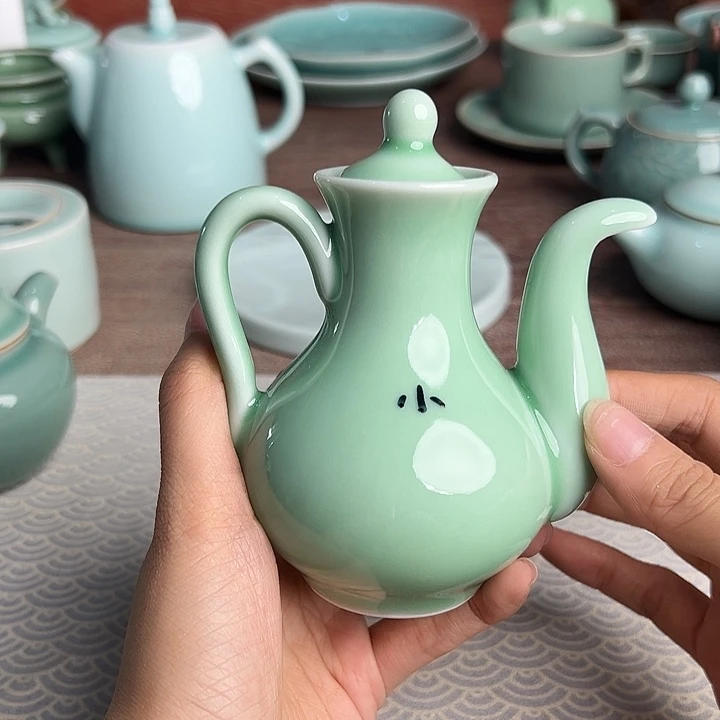 龙泉云间青瓷小米茶器