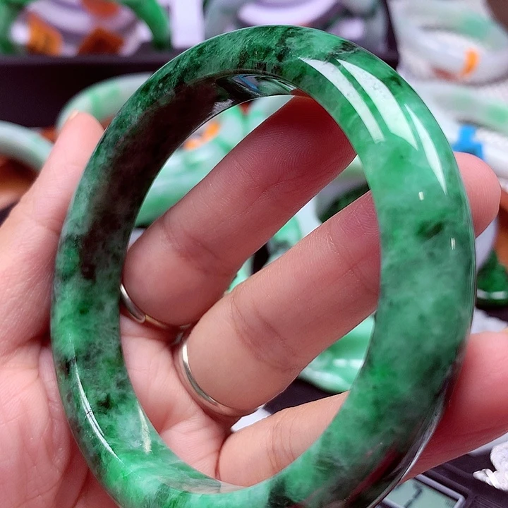 未镶嵌手镯翡翠翡翠