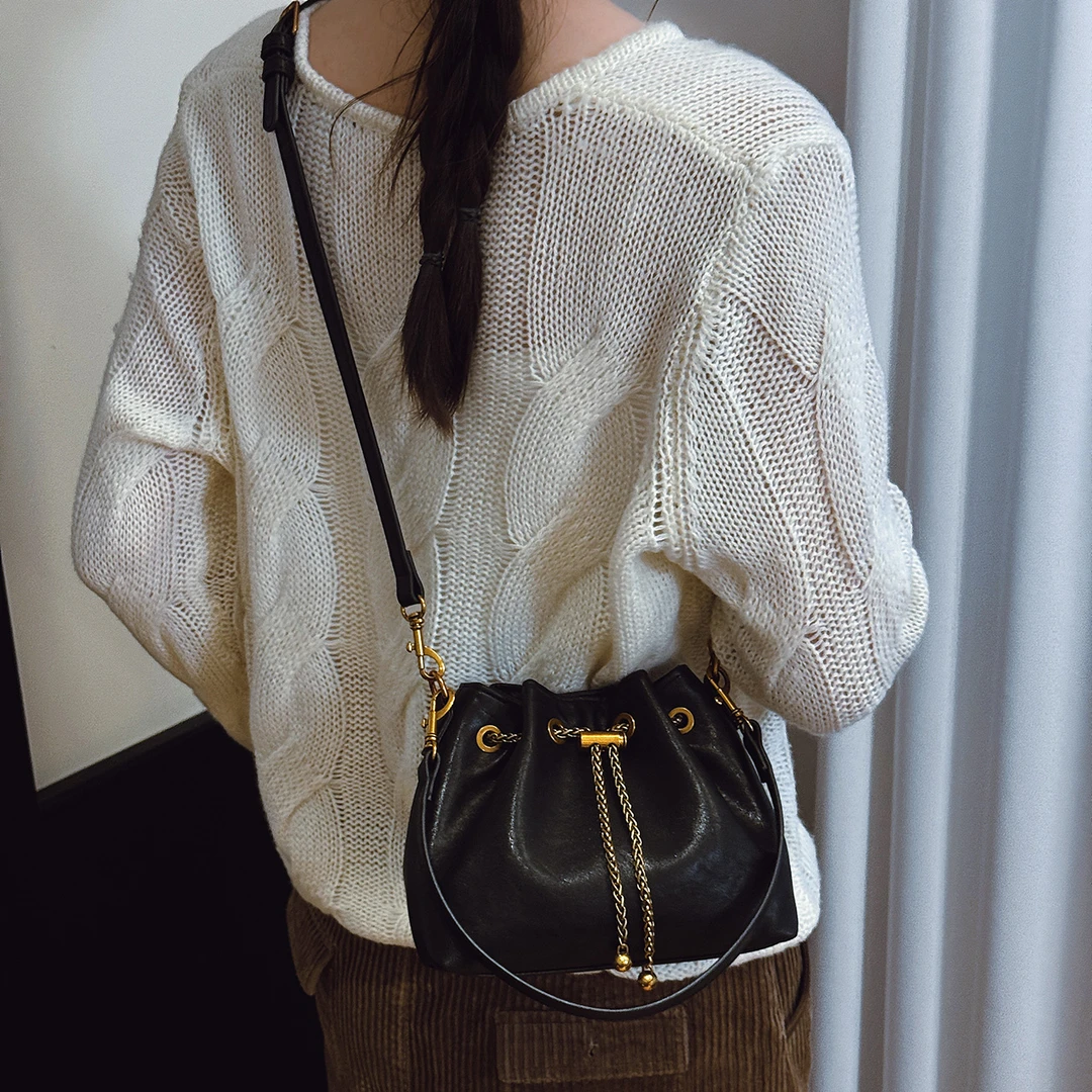 【XH084】YS1-A1-秋冬水桶包包女高级感洋气腋下云朵包链条斜挎包包