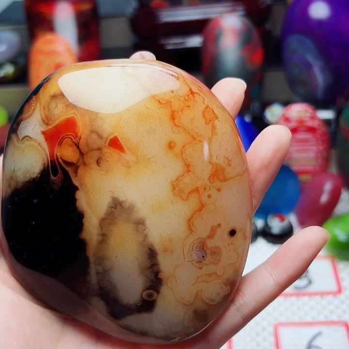 云***海未镶嵌玛瑙/玉髓珠宝半成品