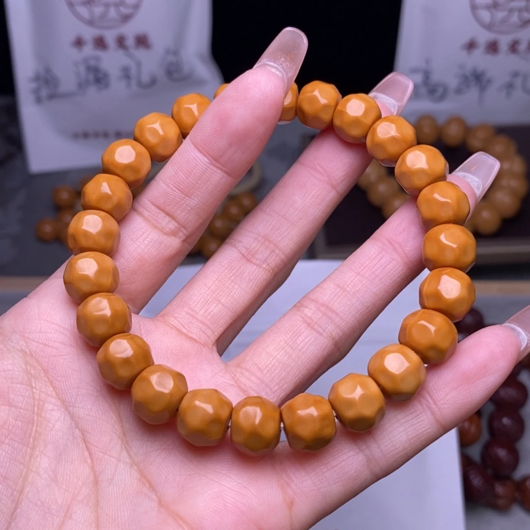 猴头核桃手串小奶酪