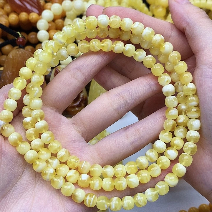 蜜蜡未镶嵌珠宝奇石