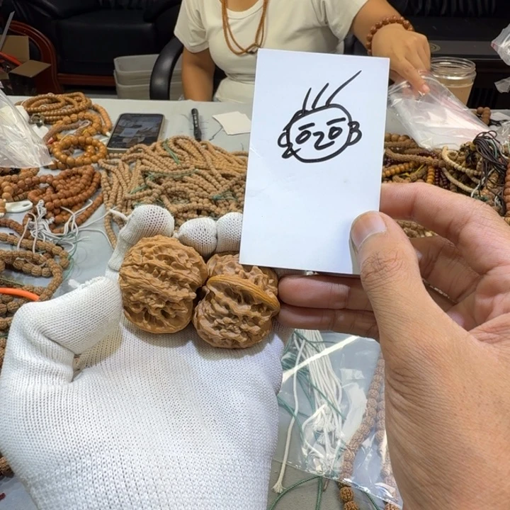 紫金鼠手串爆**士Adhfddddddd