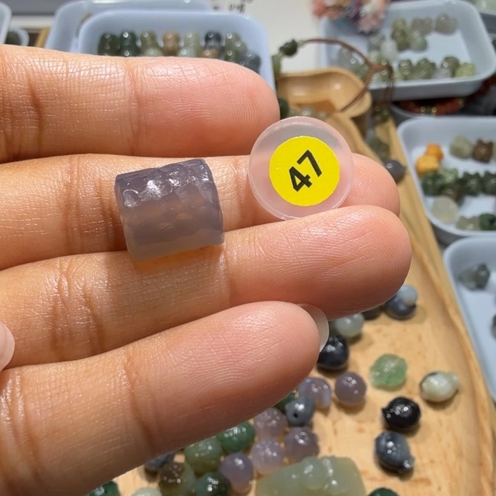 和田玉未镶嵌珠宝半成品