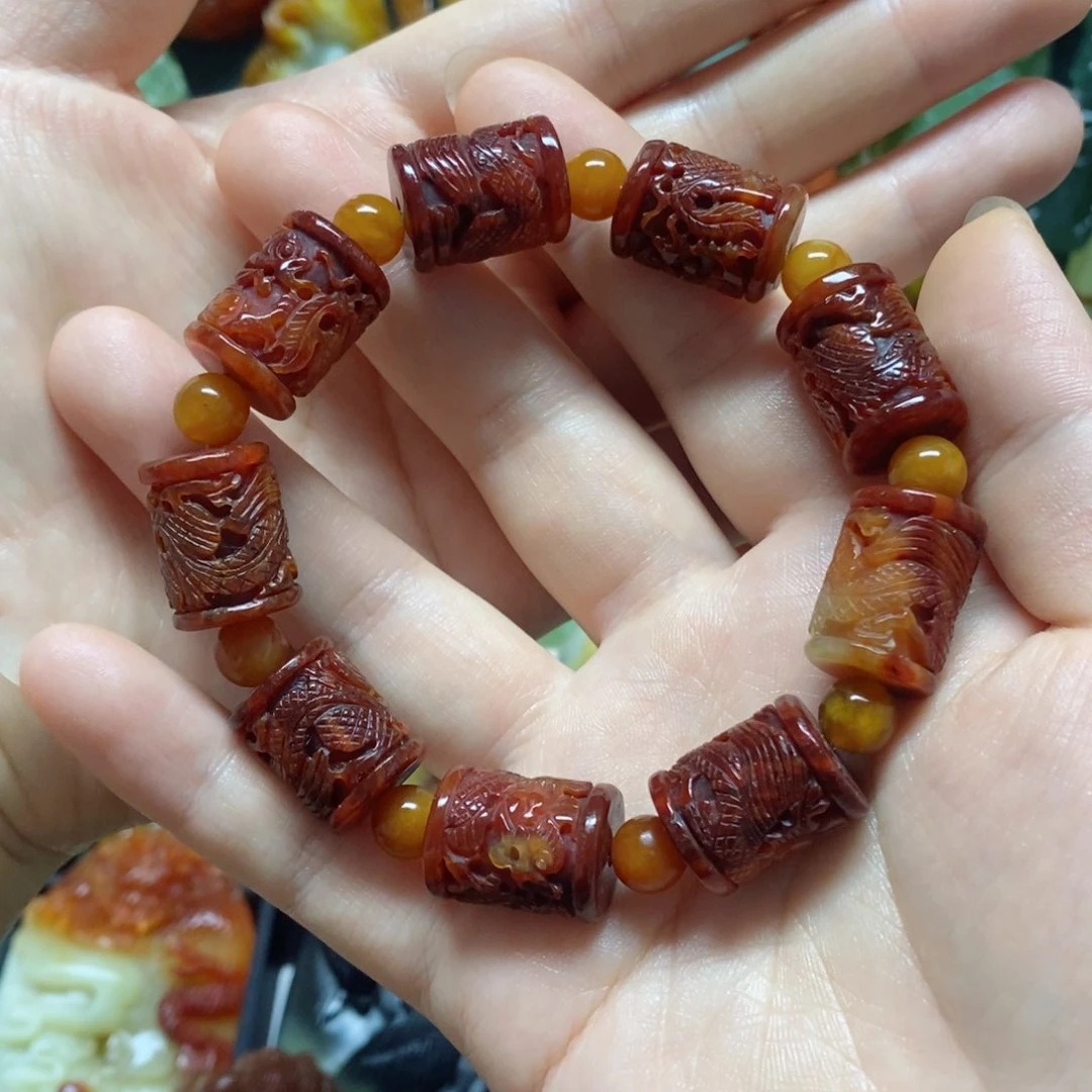 未镶嵌蛇纹石玉手链铭****亿