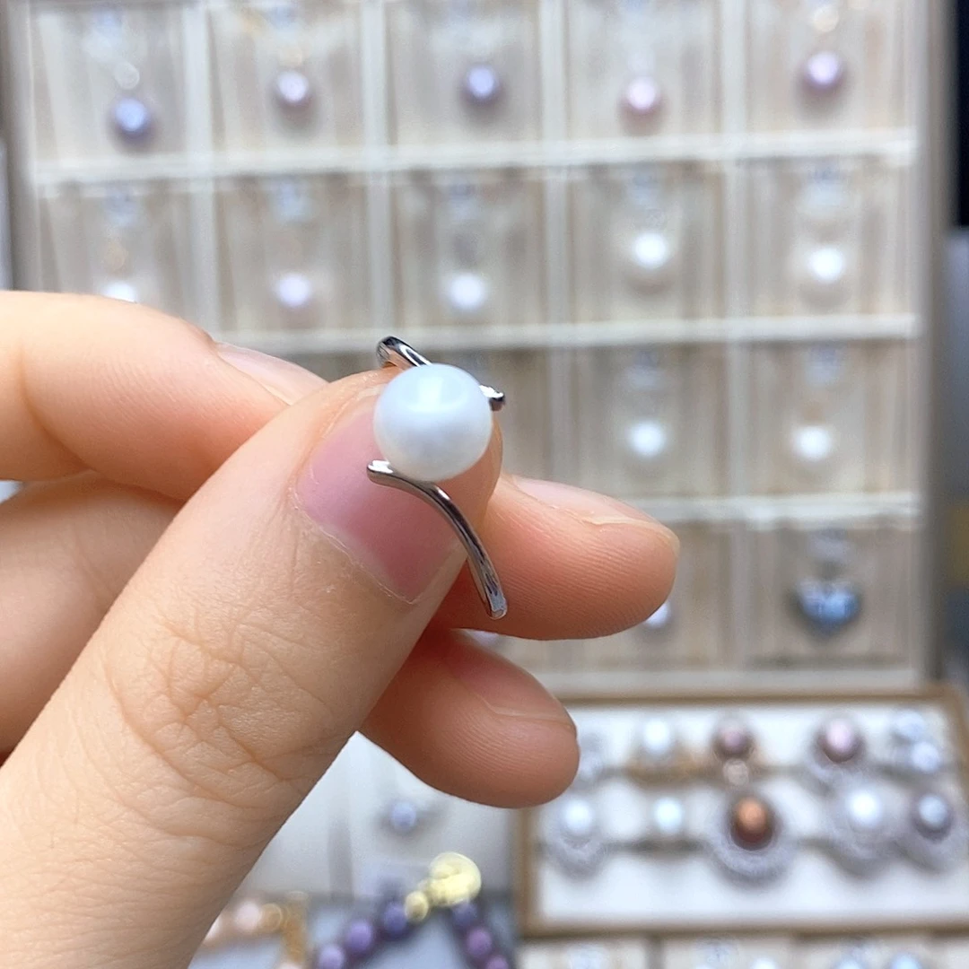 淡水珍珠合金颈饰