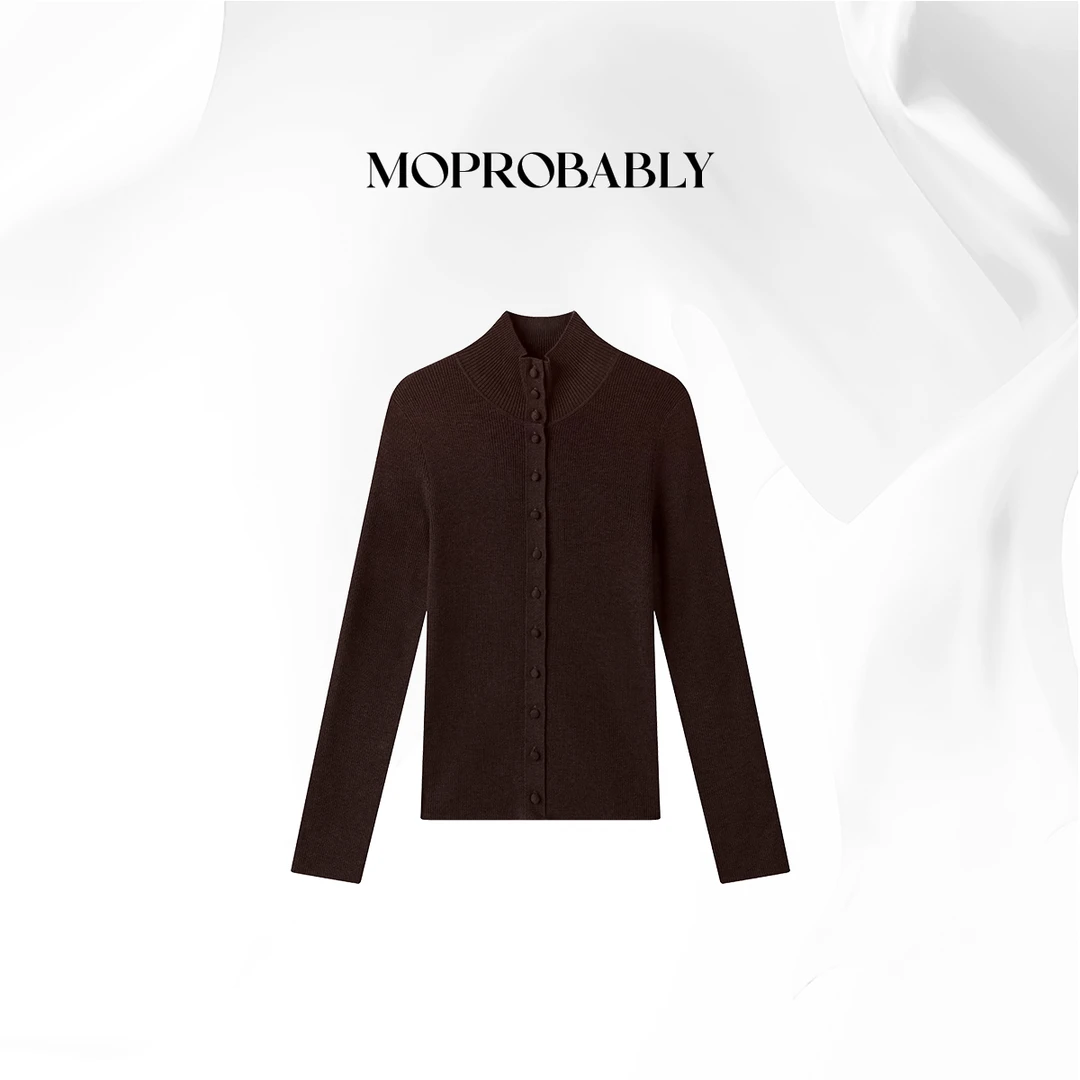 Moprobably贝贝「首秀」 气质排扣时尚休闲立领毛织开衫B5476128