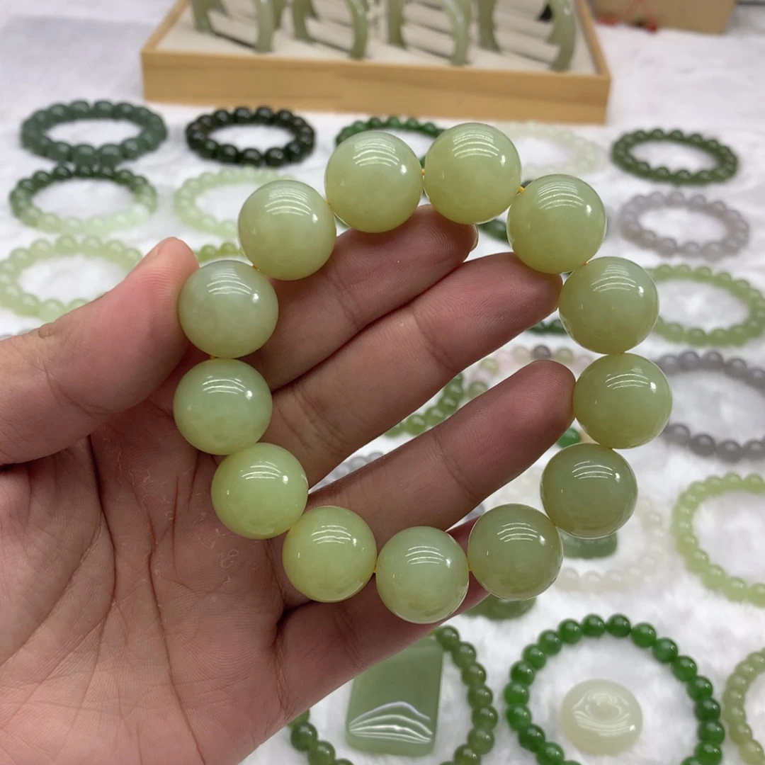 和田玉未镶嵌手串（黄口18）