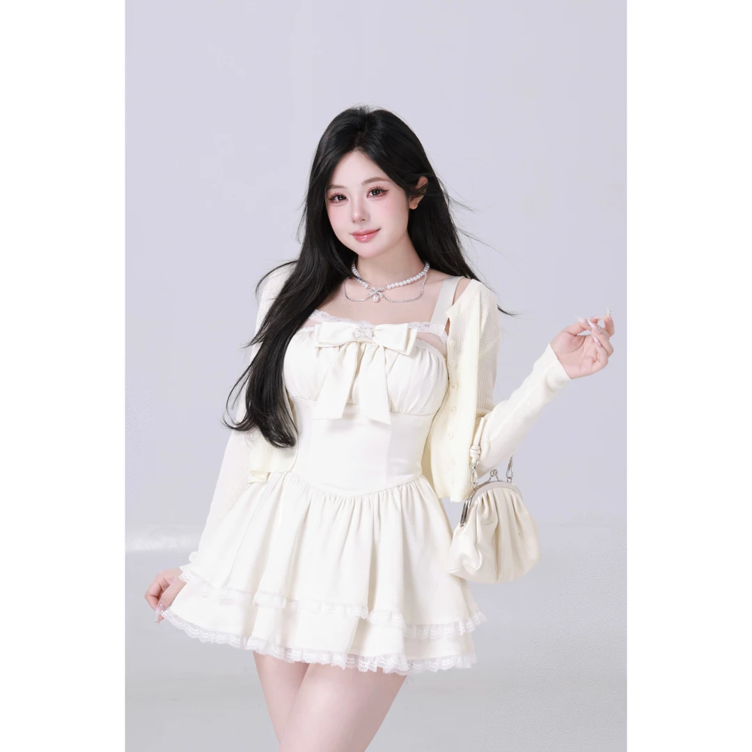 现现MengFairy 【纯恋小白花】纯欲温柔重工款拼接蕾丝连衣裙4924M