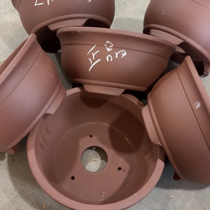 花盆紫砂100-6。         24.5-11.5