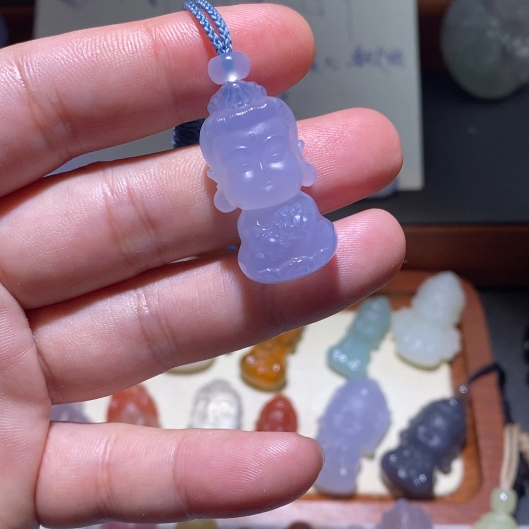 珍***^玛瑙/玉髓未镶嵌颈饰大势至宝宝