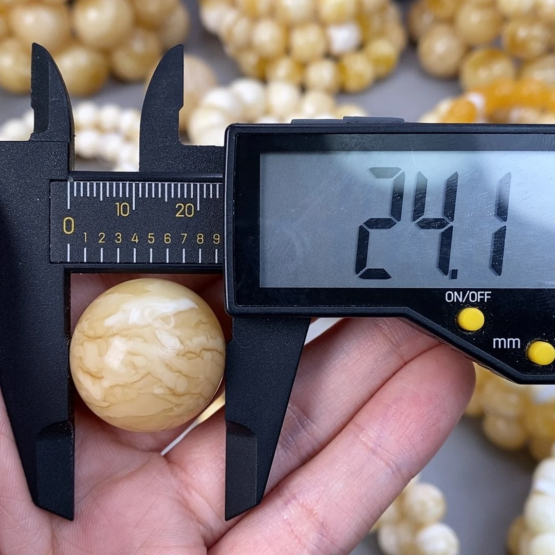 琥珀未镶嵌珠宝奇石8g