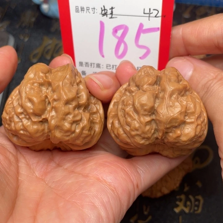 吊坠桃核文玩的好