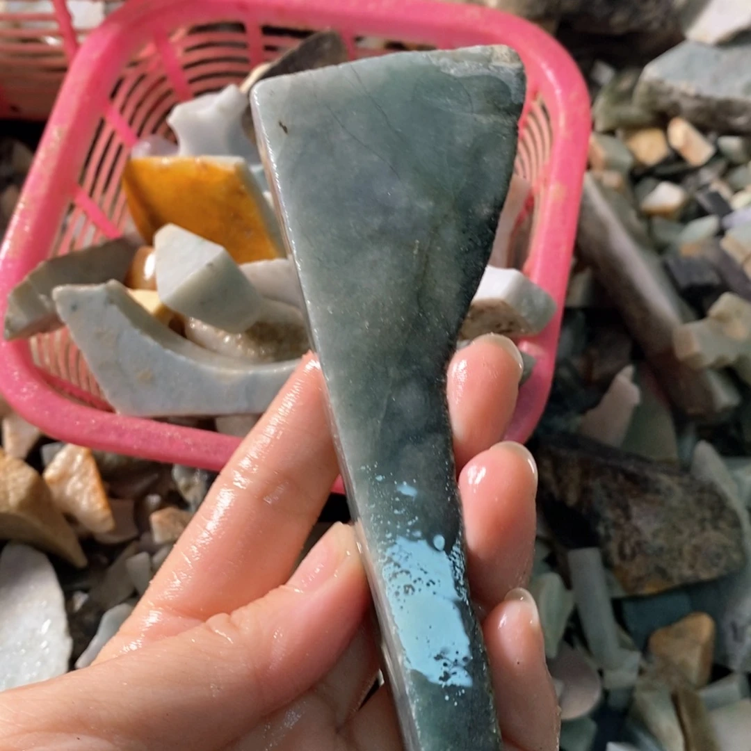 翡翠未镶嵌颈饰天然翡翠