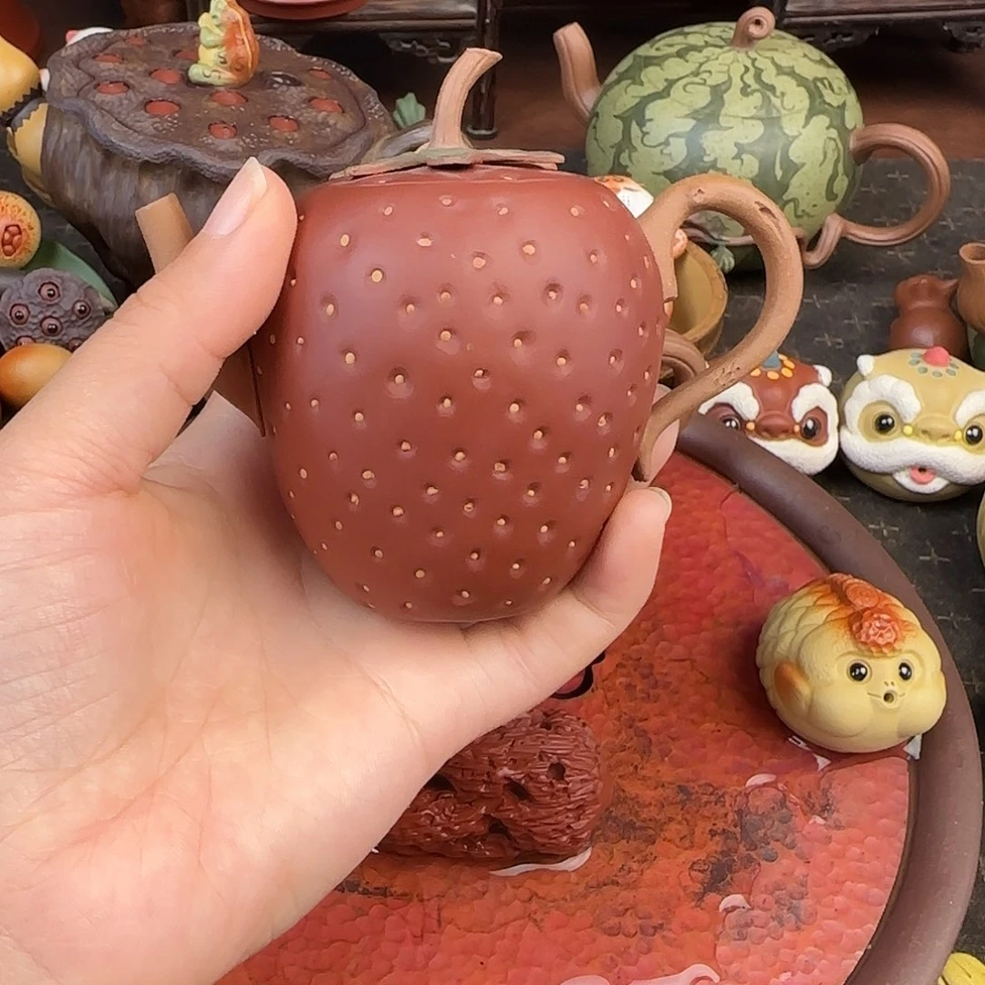紫砂茶宠湖***亚紫砂草莓壶