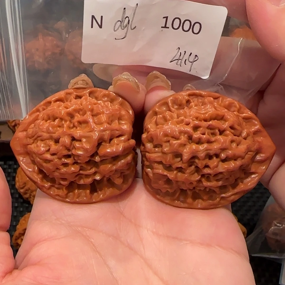桃核吊坠小**～官帽41精品