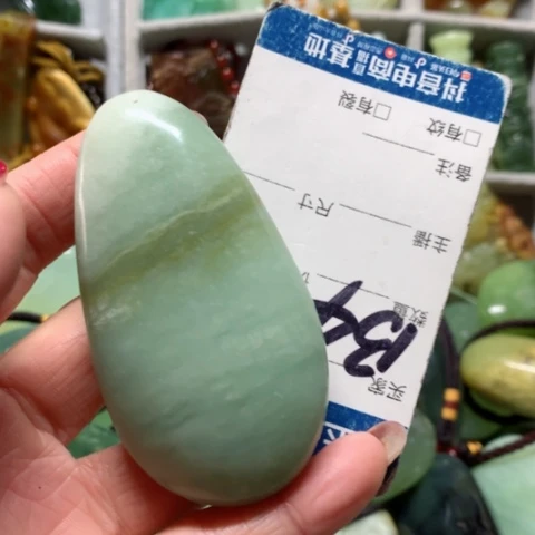 蛇纹石玉手把件未镶嵌