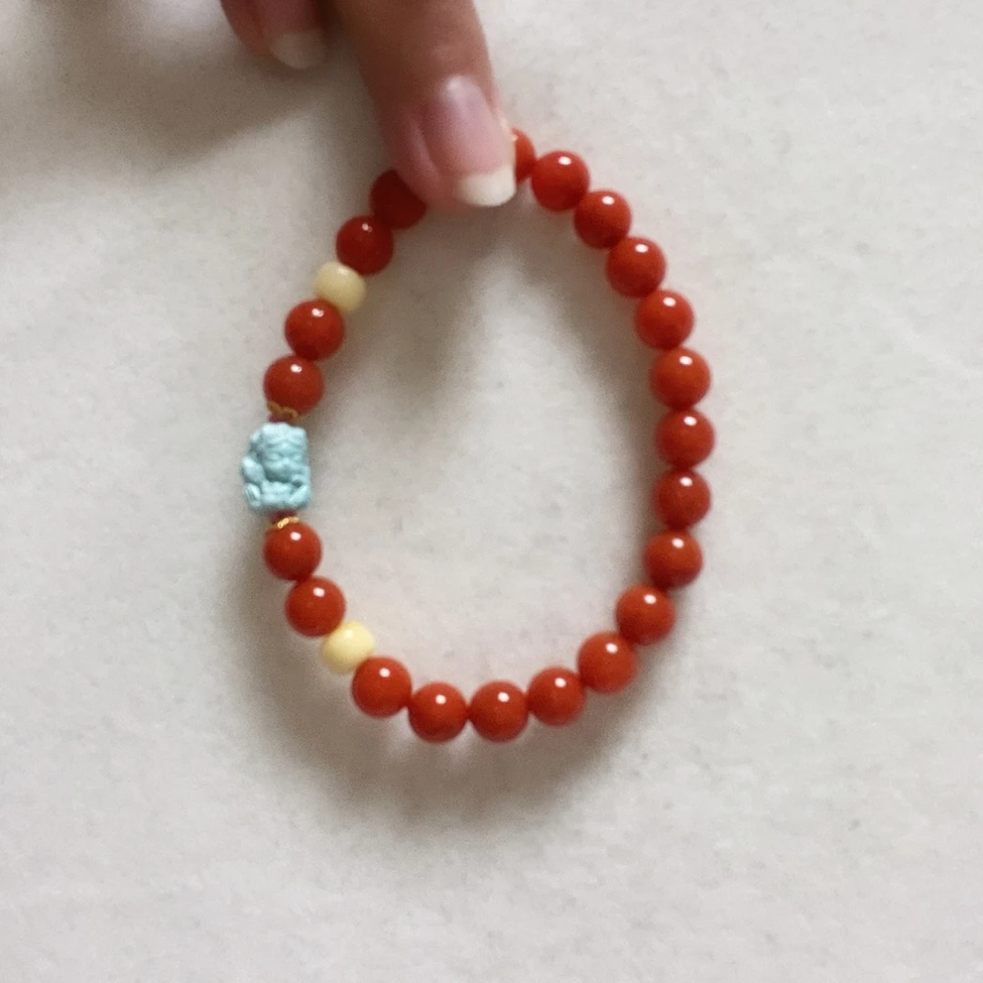 南红玛瑙手链未镶嵌简单