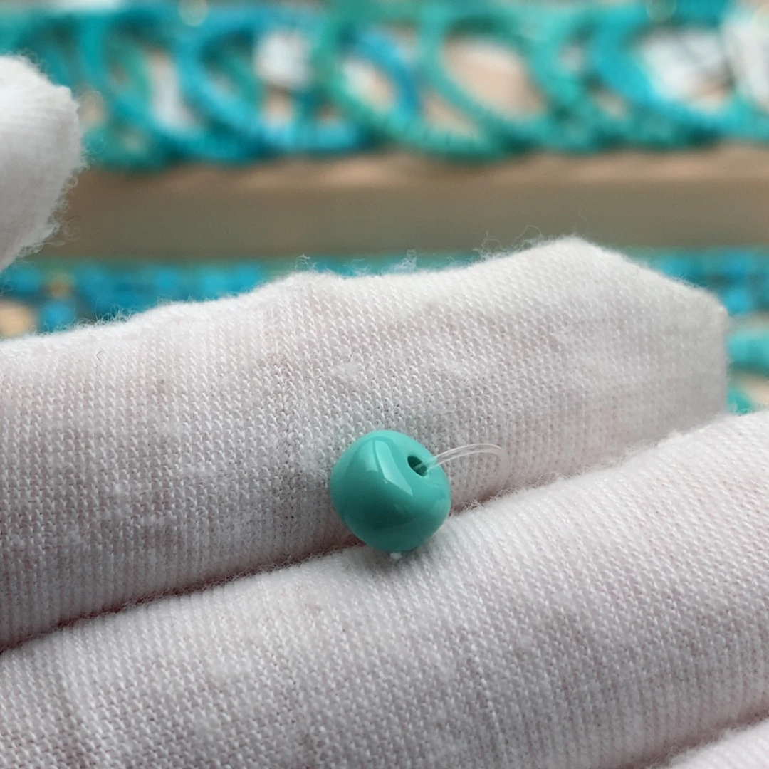 绿松石未镶嵌珠宝奇石6.8mm