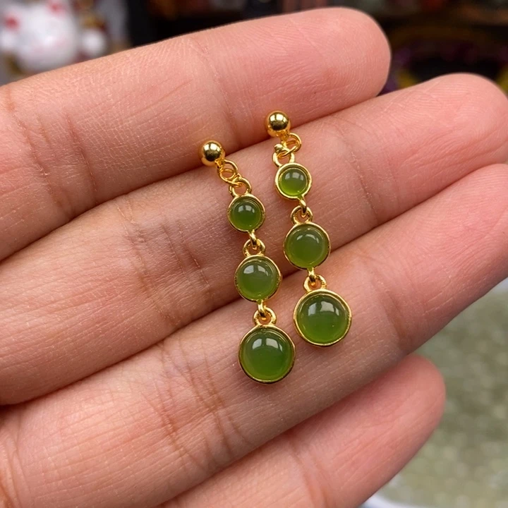 未镶嵌碧玉耳坠一对玛瑙/玉髓