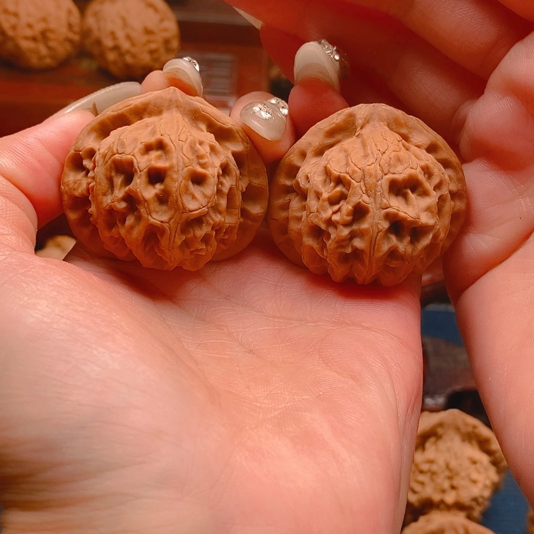 文玩核桃吊坠宫灯