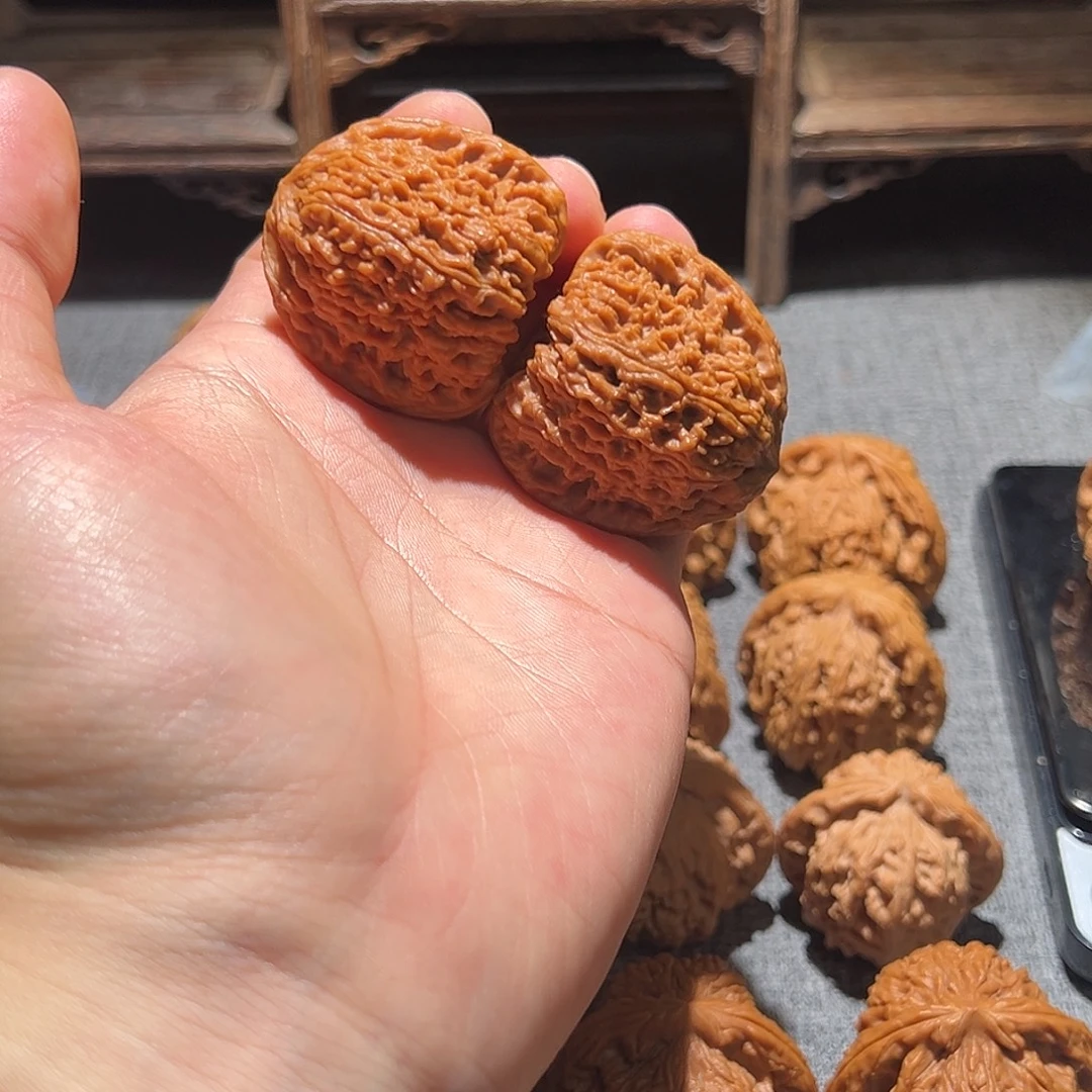 不***买文玩核桃吊坠39南疆