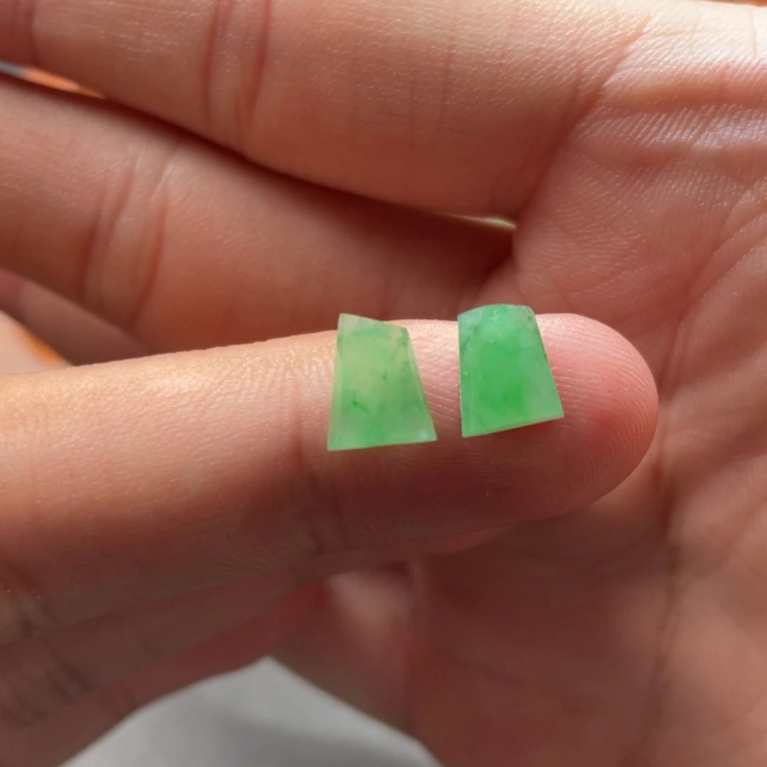 翡翠未镶嵌挂件翡翠