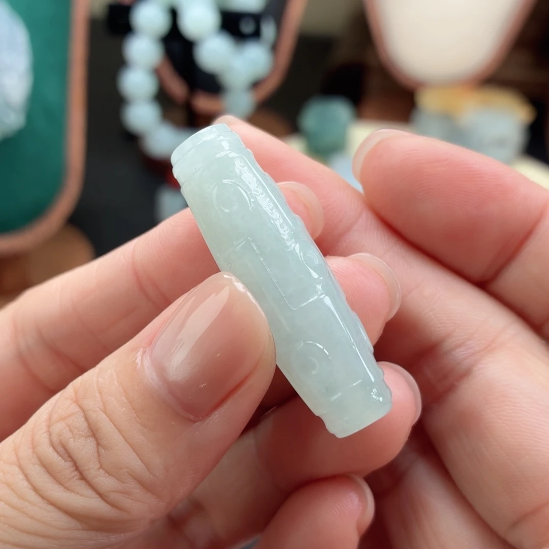 定制翡翠未镶嵌天然A货翡翠