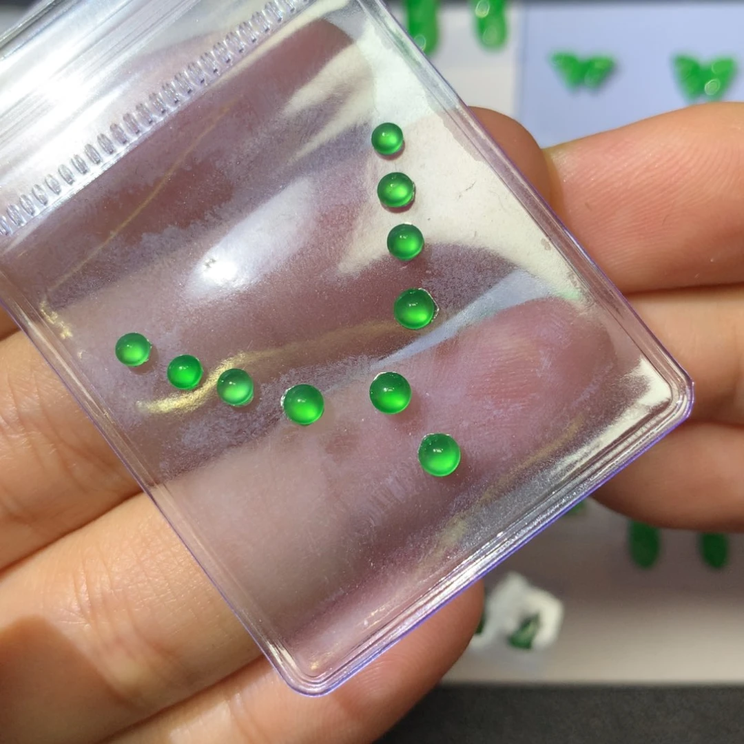 颈饰未镶嵌翡翠顶住