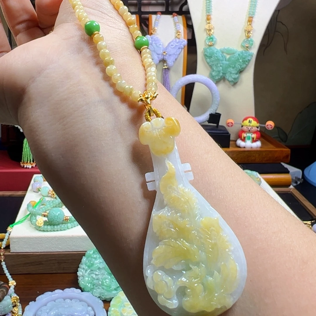 翡翠未镶嵌毛衣链琵琶