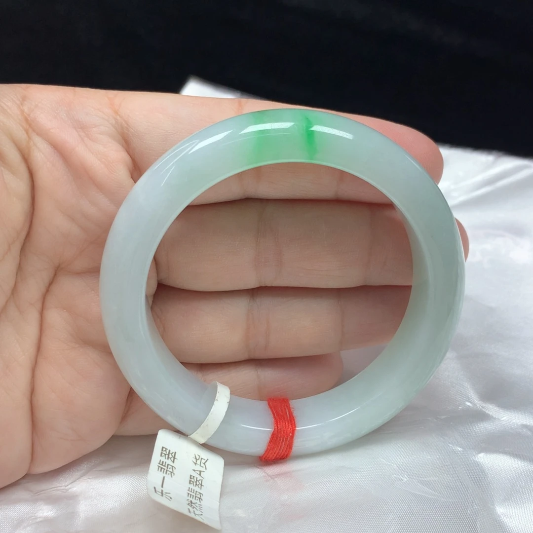 翡翠手镯未镶嵌正圈54.8
