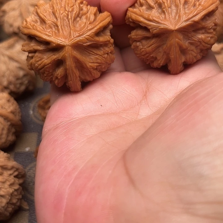 独***中文玩核桃吊坠你们都在