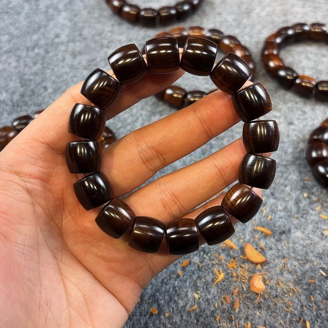 崖柏太行崖柏崖窝黑骨舍利骨1.3/1.4