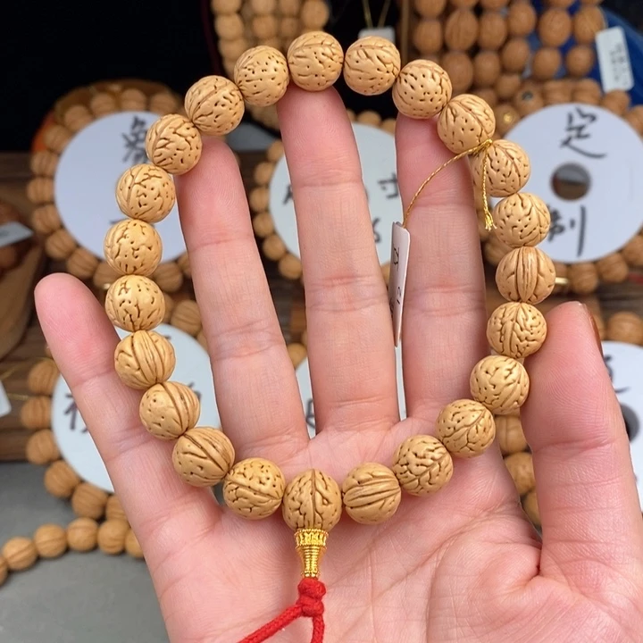 桃核手串光*强金豆12抛光板尺寸误差0.5之间