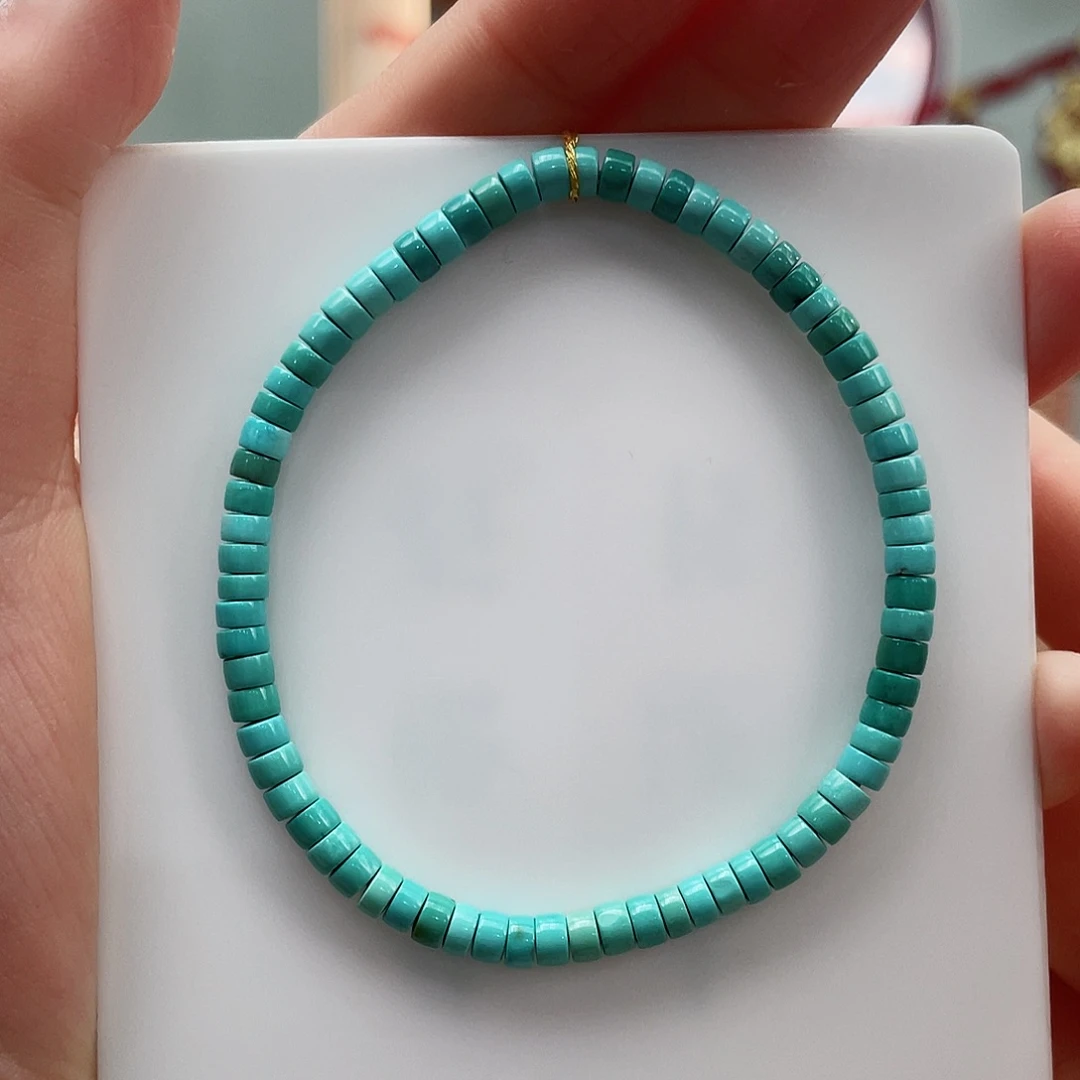 绿松石颈饰未镶嵌